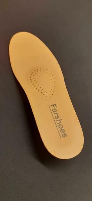 Wygodne profilowane amortyzujące wkładki do butów. Rozmiar 41