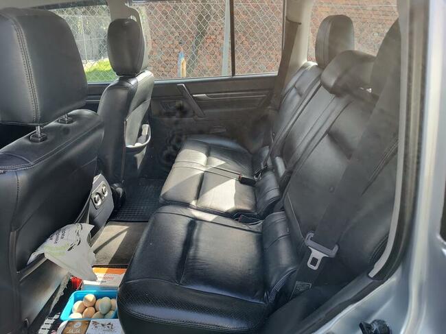 Mitsubishi Pajero IV