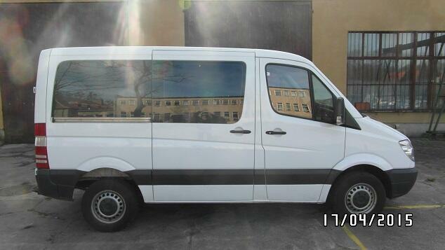 Wynajem busa wypożyczalnia Busów dostawcze osobowe