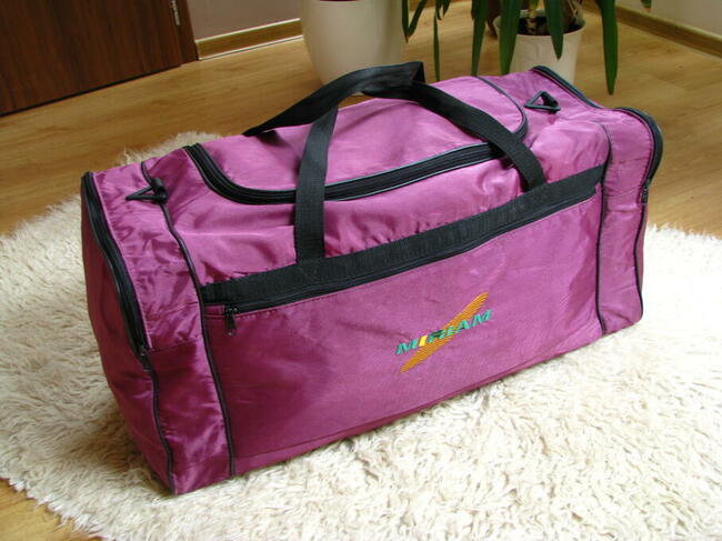 Duża, mocna torba turystyczno-sportowa 3-komorowa