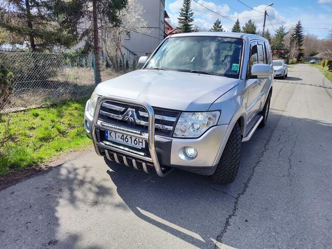 Mitsubishi Pajero IV