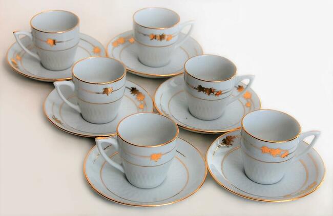 Filiżanki espresso biała porcelana chińska złocona vintage