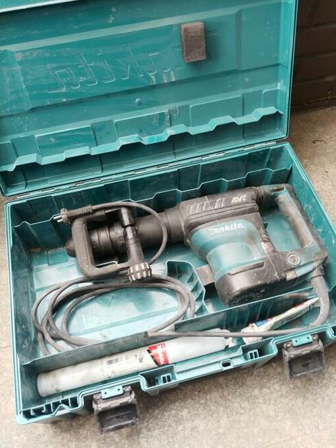 Młotowiertarka udarowa Makita HM1111C