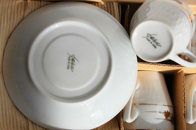 Filiżanki espresso biała porcelana chińska złocona vintage