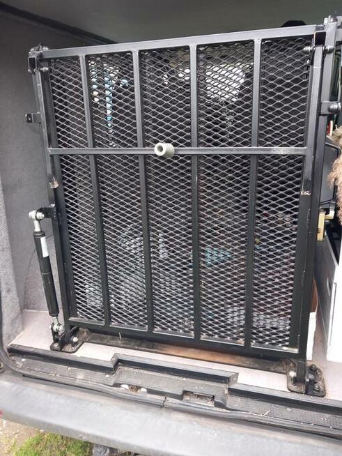 Sprzedam rampe do wózka inwalidzkiego do samochodu