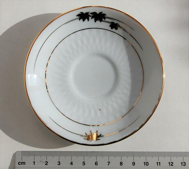 Filiżanki espresso biała porcelana chińska złocona vintage