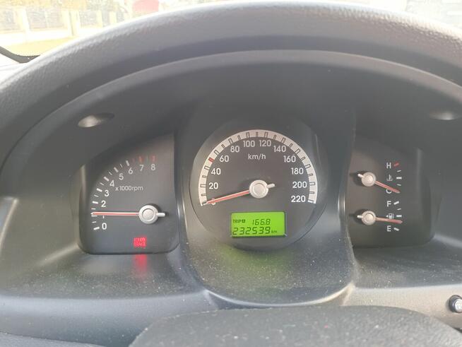 Sprzedam samochód osobowy