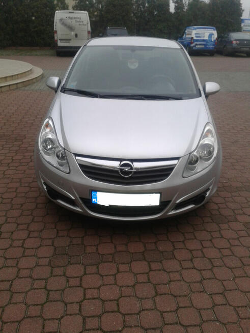 Opel Corsa 1.3 CDTI 2009r 144 tys. km diesel srebrny metalik