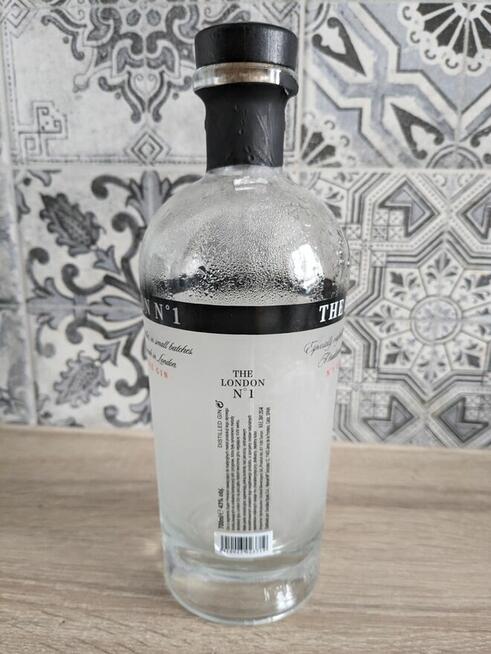 The London 0,7l -PUSTA-kolekcjonerska -real foto