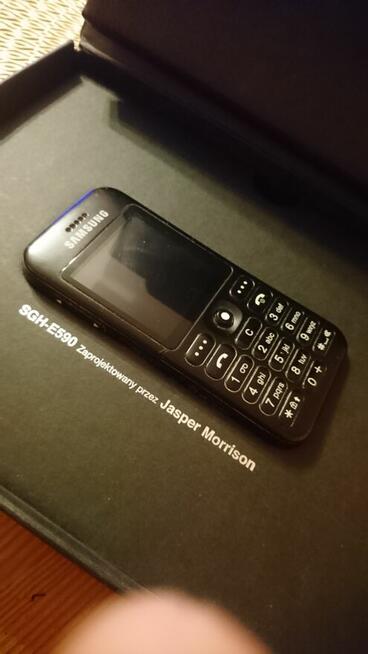 Samsung sgh E590 stan idealny