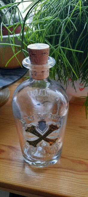 Butelka 0.7L rum Bumbu-24cm PUSTA Kolekcjonerska