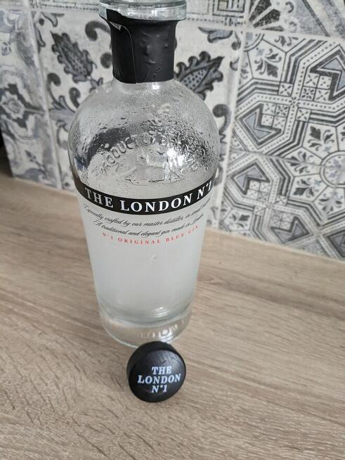 The London 0,7l -PUSTA-kolekcjonerska -real foto