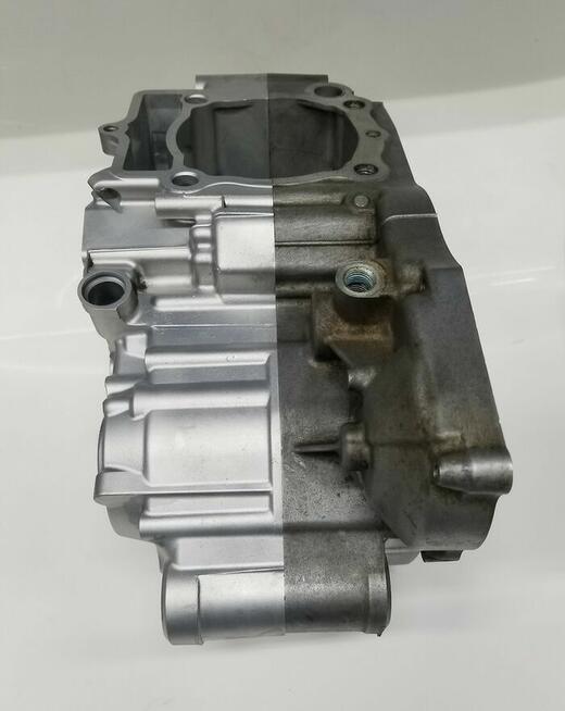 Szkiełkowanie na mokro- Aquablasting. Odnawianie części.