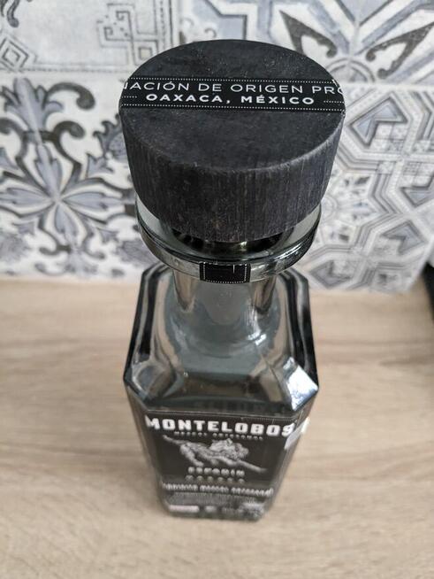 Montelobos 0,7l -PUSTA-kolekcjonerska - real foto