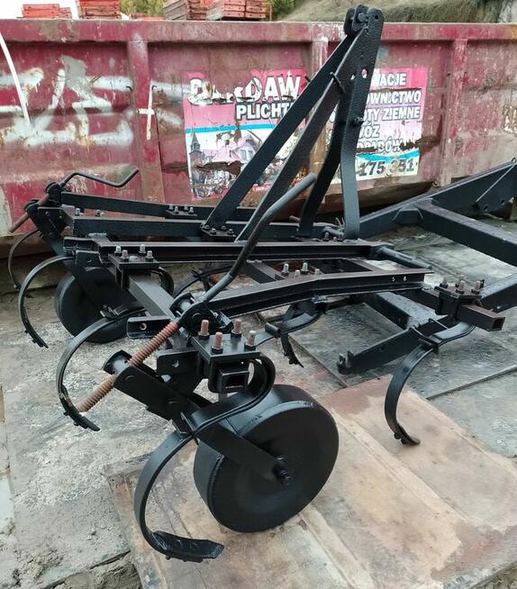 Kultywator o szerokości 165 cm
