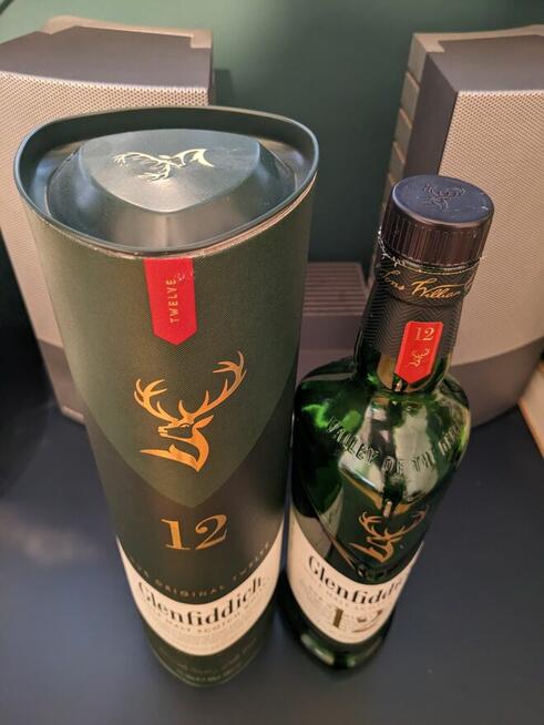 PUSTA Kolekcjonerska-Whisky Glenfiddich 12 YO raal foto