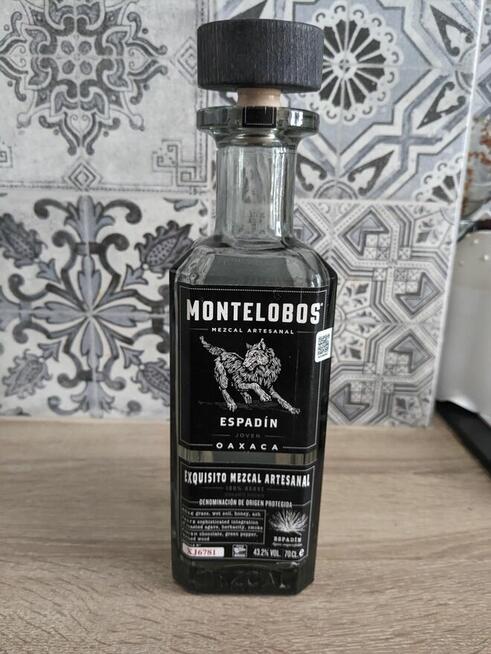 Montelobos 0,7l -PUSTA-kolekcjonerska - real foto