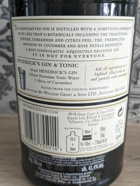 Gin Hendricks 0,7L czarna -PUSTA-kolekcjonerska- real foto