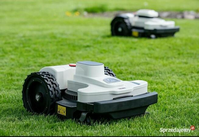 Roboty koszące Ambrogio kosiarka automatyczna