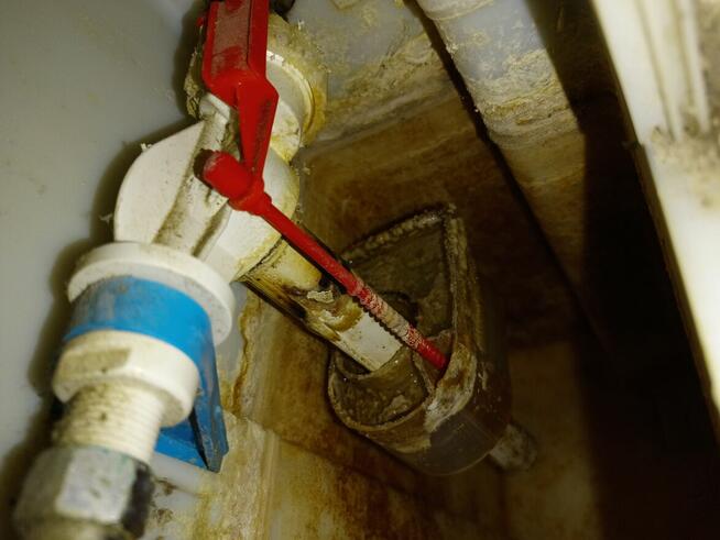 Naprawa spłuczki Elbląg Hydraulik Serwis 503899790