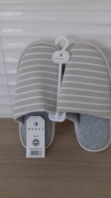 Pantofle damskie beżowe, nowe, do sprzedania