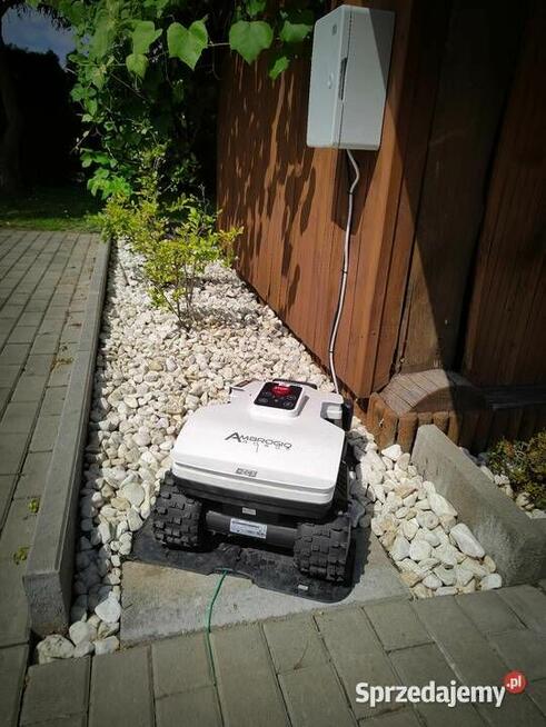 Roboty koszące Ambrogio kosiarka automatyczna