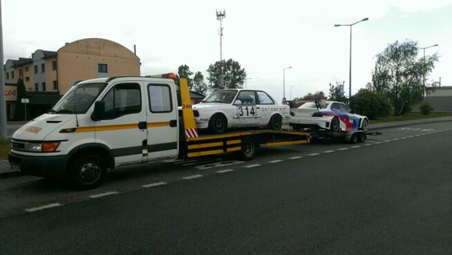 POMOC DROGOWA HOLOWANIE AUT POZNAŃ LIDIA BUDA 692-797-137