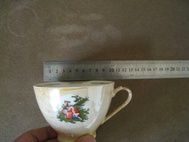 Filiżanka porcelanowa z okresu PRL Ćmielów