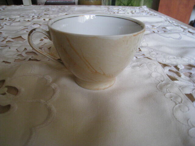 Filiżanka porcelanowa z okresu PRL Ćmielów