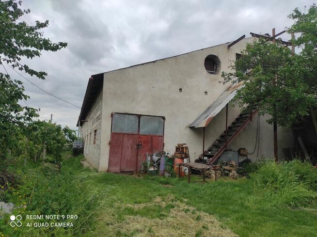 Teren inwestycyjny zabudowany