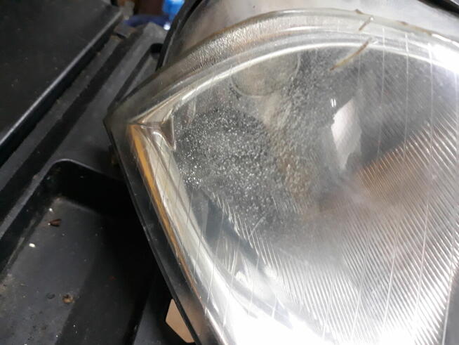 KOMPLET DO REGENERACJI PASSAT B5 FL PRZOD LAMPY EUROPA