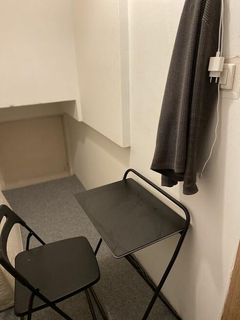 Room for rent NOW