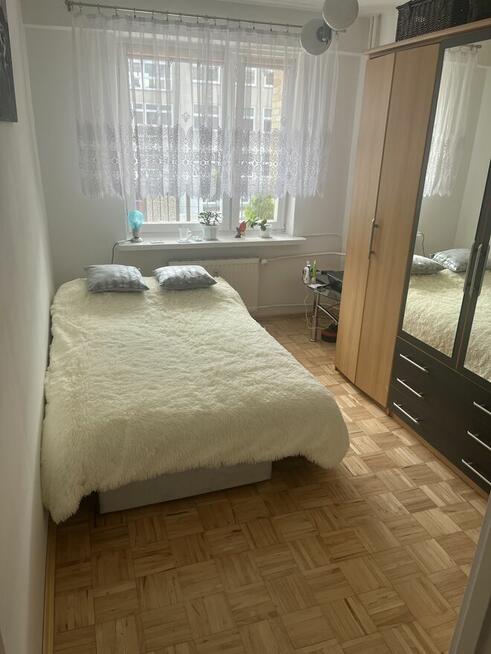 Sprzedam M3 os. Południe I piętro, dwustronne, duży balkon