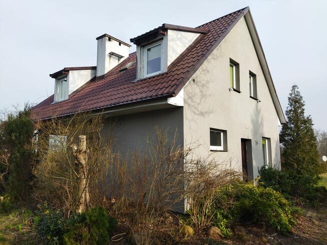 Dom nad jeziorem, 0.98ha,potencjał na ośrodek wędkarski