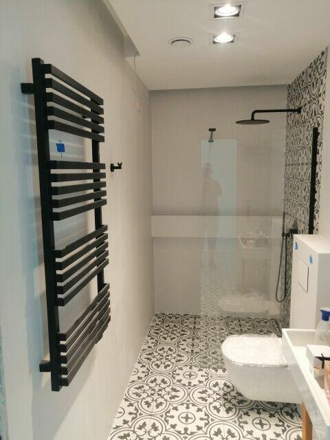 Gładzie malowanie zabudowy poddaszy Remonty