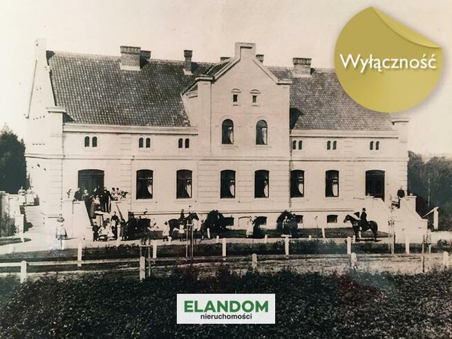 Zabytkowy zespół dworsko-parkowy na Mazurach