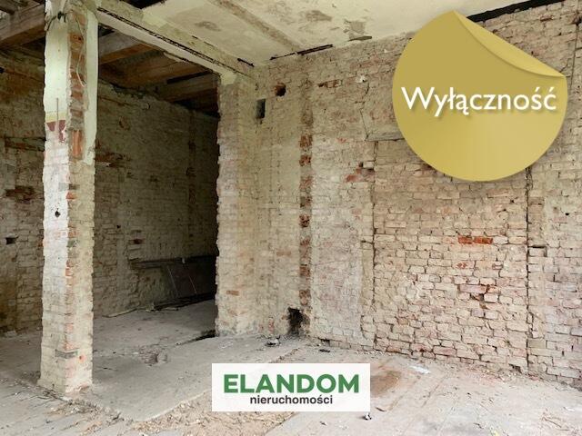 Zabytkowy zespół dworsko-parkowy na Mazurach