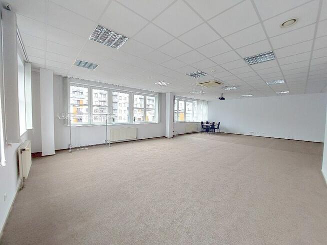 BIURO NA WYNAJEM - pomieszczenia w biurowcu przy Galerii