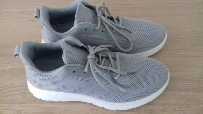 Buty sportowe szare „PULSE UP”, do sprzedania