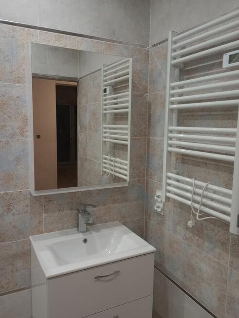 Układanie glazury terakoty gresu