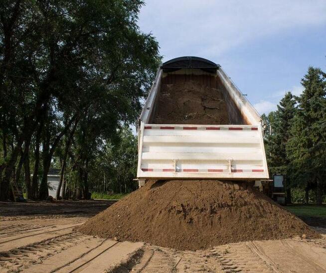 Żwir pulpa piasek czarnoziem ziemia i inne tel. 507 121 445