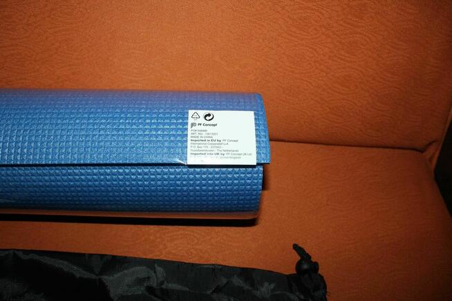 Mężczyzna imieniem Otto Mata do jogi Nowa