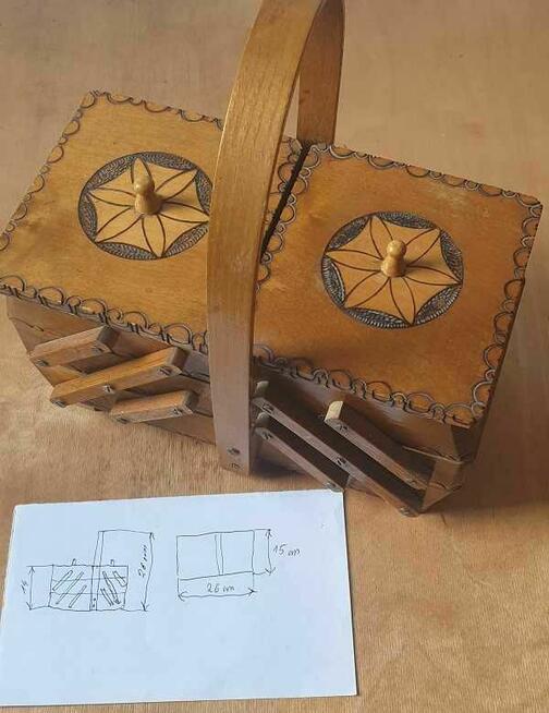 Kuferek drewniany rozkładany z PRL