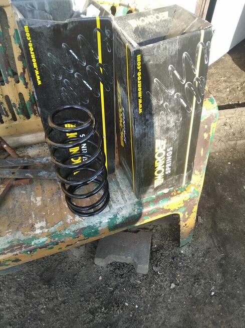 Sprzedam części do auta