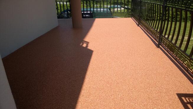 Kamienny dywan na balkony tarasy schody 145zł /m2