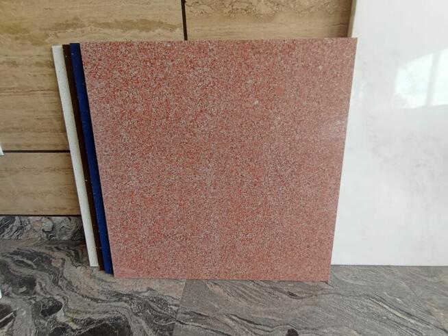 Konglomerat kwarcowy ROJO CASTILLA 60x60x1,2 poler