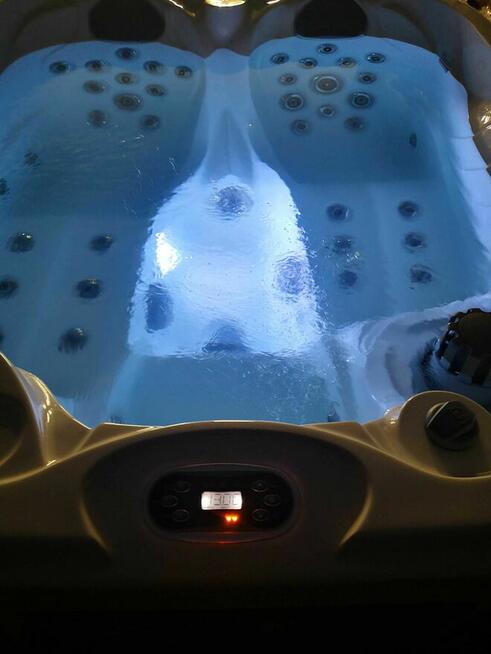 Jacuzzi całoroczne SPA Balboa 218 x 168 x 94 cm