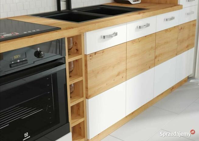 tanie meble kuchenne 240x185 połysk z blatem