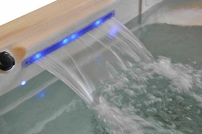 Basen Spa z przeciwprądami 398 X 230 X 120 System Balboa