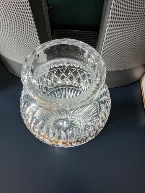 Wazon 26cm z PRL przezroczysty z grubego szkła Stan BDB